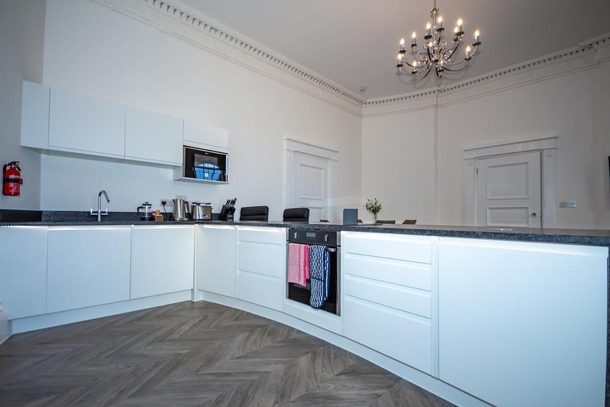 Luxury 1 Bedroom Ground Floor Apartment بلايموث المظهر الخارجي الصورة